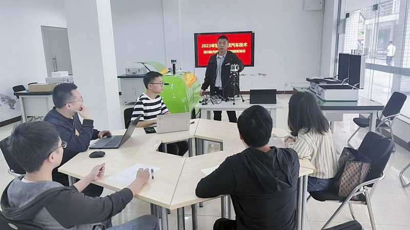 教师资格证培训课程，一对一价格背后的考量**